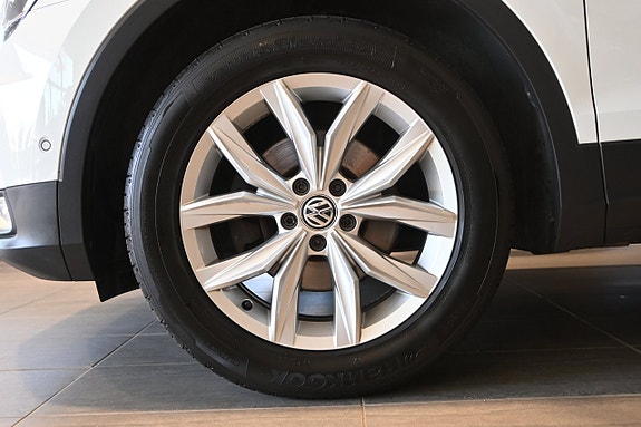 Volkswagen Tiguan 6 of 27