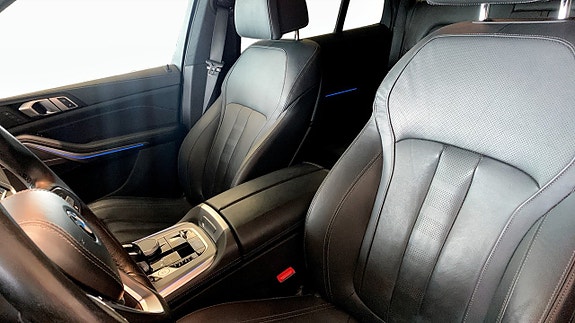 BMW X5 8 of 20