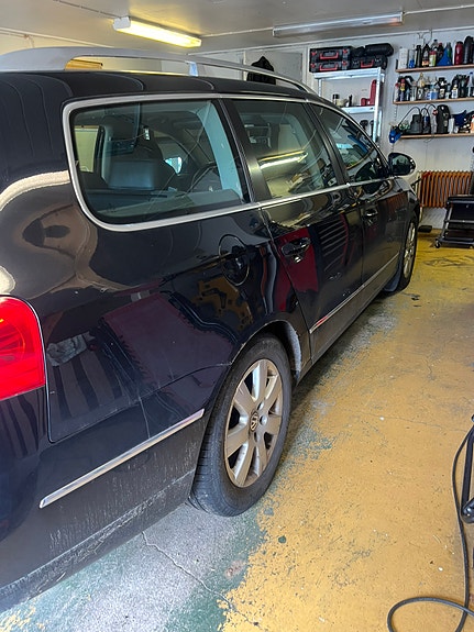 Volkswagen Passat 5 of 13
