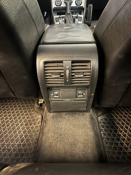 Volkswagen Passat 11 of 13