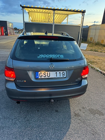 Volkswagen Golf VI 5 of 8