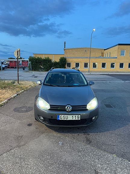 Volkswagen Golf VI 3 of 8