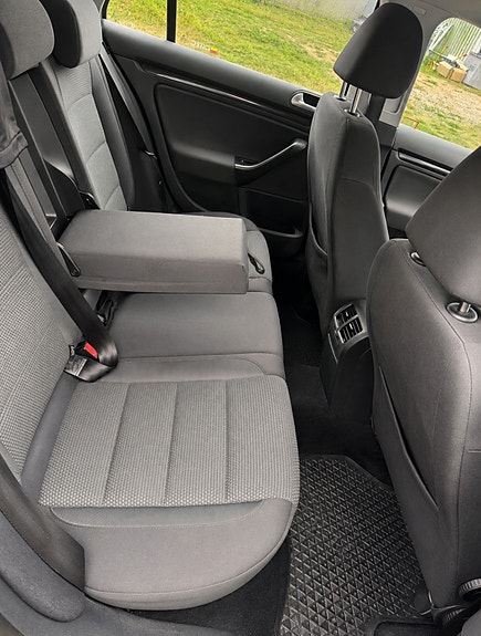 Volkswagen Golf VI 7 of 8