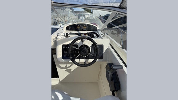 Aquador 21 WA, Yamaha F200 ink boggietrailer. 5 of 6