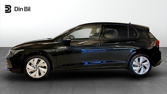Volkswagen Golf I 2 of 13