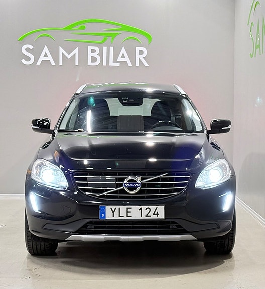 Volvo XC60 3 of 17