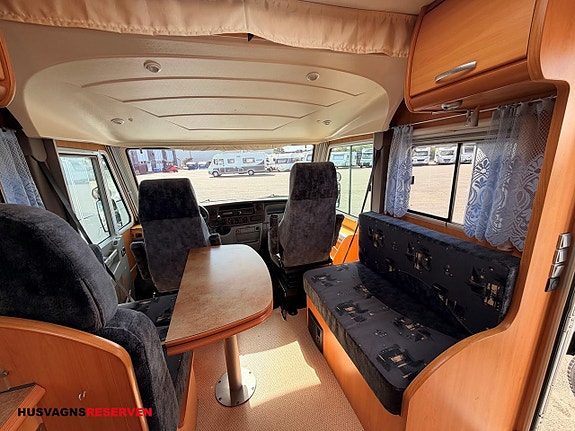 Pilote G 735 XFJ 11 of 26
