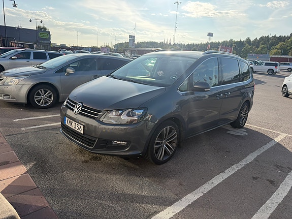 Volkswagen Sharan 2 of 4