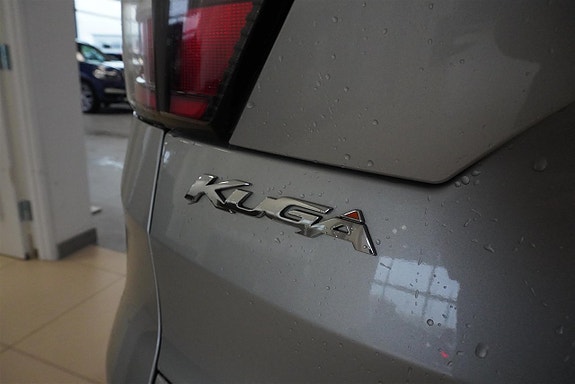 Ford Kuga 10 of 13