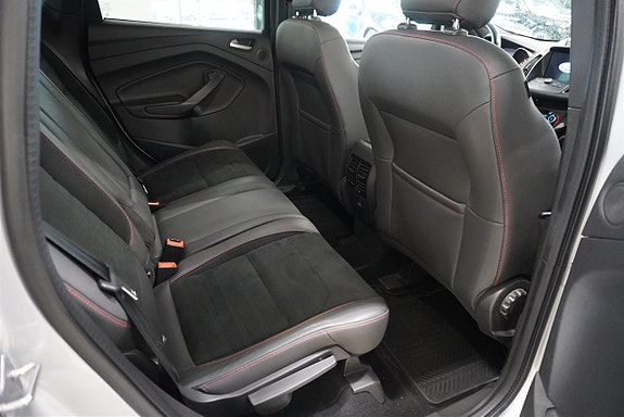 Ford Kuga 7 of 13