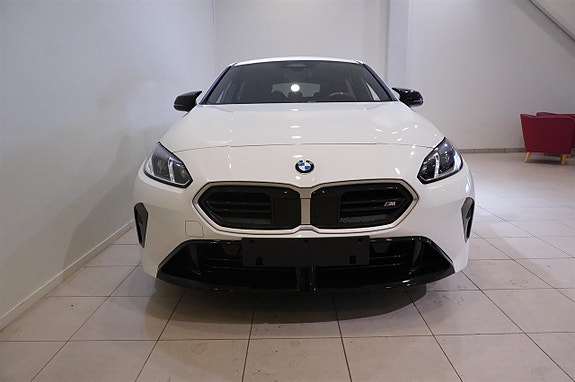 BMW M135 5 of 13