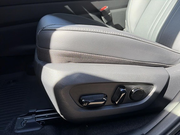 Lexus NX450h+ 24 of 24