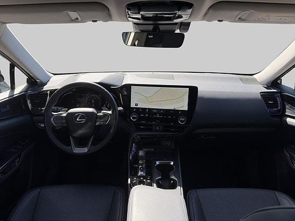 Lexus NX450h+ 8 of 24