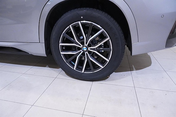 BMW X1 8 of 12