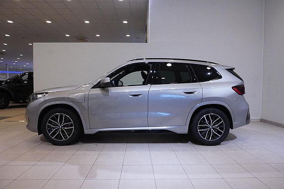 BMW X1 3 of 12