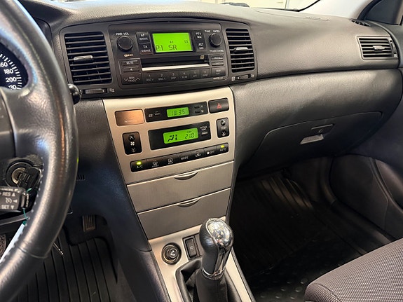 Toyota Corolla 12 of 14