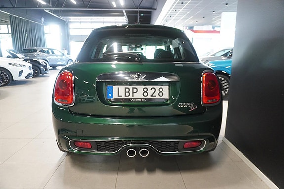 MINI Cooper SD 6 of 14