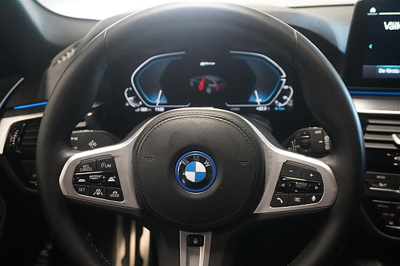 BMW 530e 11 of 21