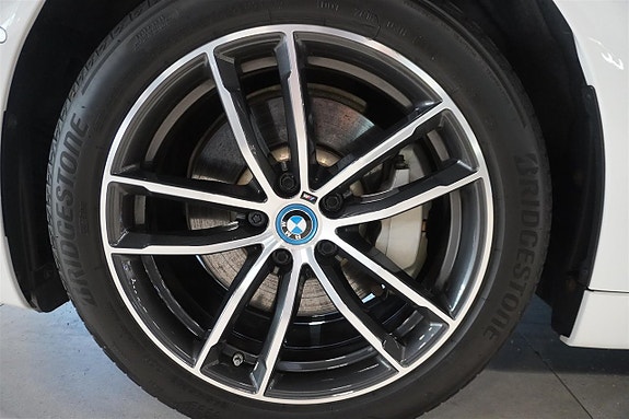 BMW 530e 20 of 21