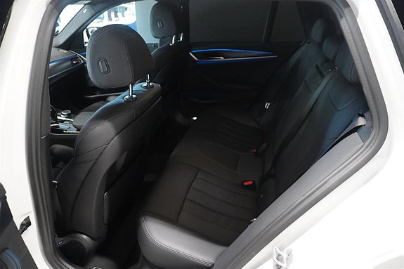 BMW 530e 9 of 21