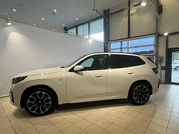 BMW X3 3 of 13