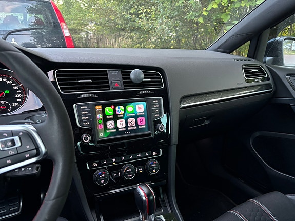 Volkswagen Golf VII 6 of 7