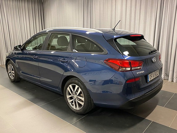 Hyundai i30 3 of 17