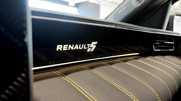 Renault 5 E-Tech 18 of 21