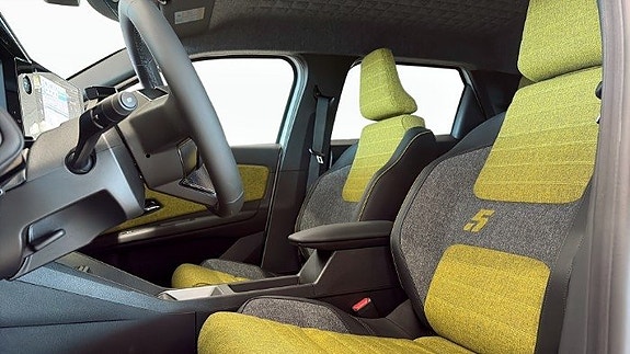 Renault 5 E-Tech 19 of 21