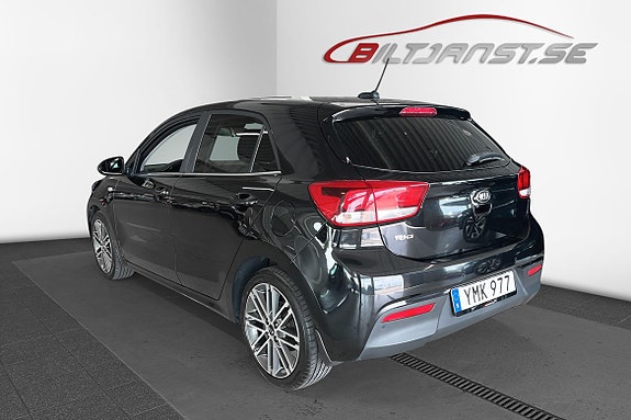Kia Rio 3 of 15