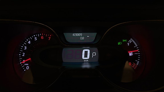 Renault Captur 11 of 15