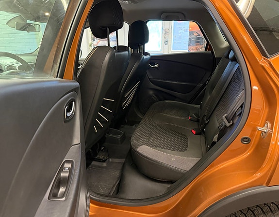 Renault Captur 12 of 15