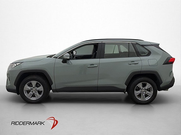 Toyota RAV4 4 of 30