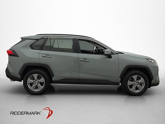 Toyota RAV4 9 of 30