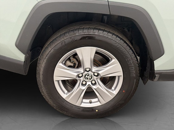 Toyota RAV4 29 of 30