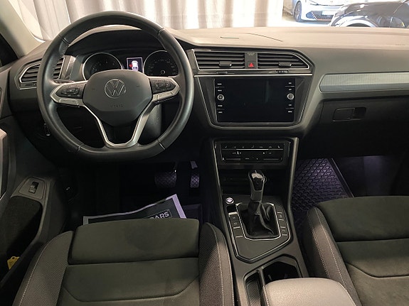 Volkswagen Tiguan 10 of 22