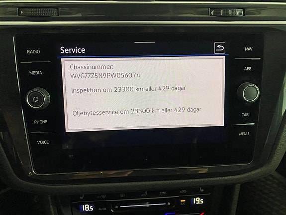 Volkswagen Tiguan 16 of 22