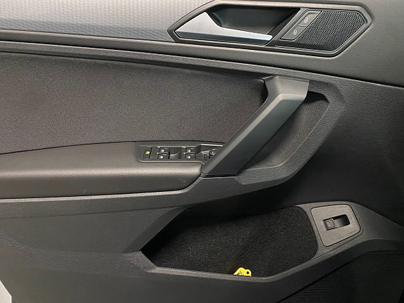 Volkswagen Tiguan 22 of 22