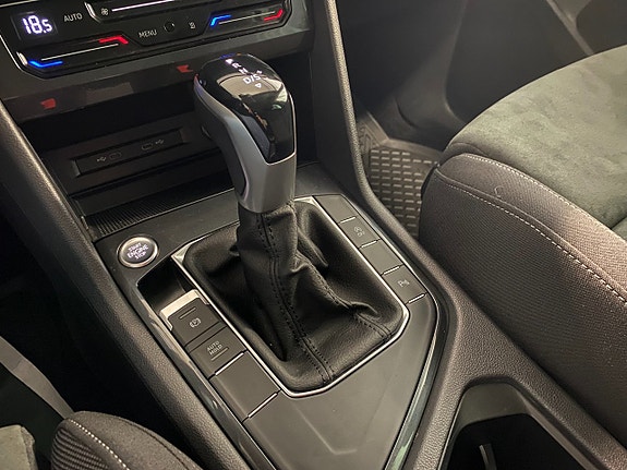 Volkswagen Tiguan 18 of 22