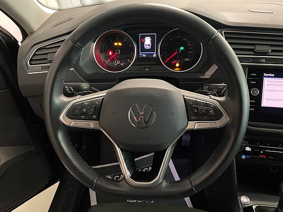 Volkswagen Tiguan 19 of 22