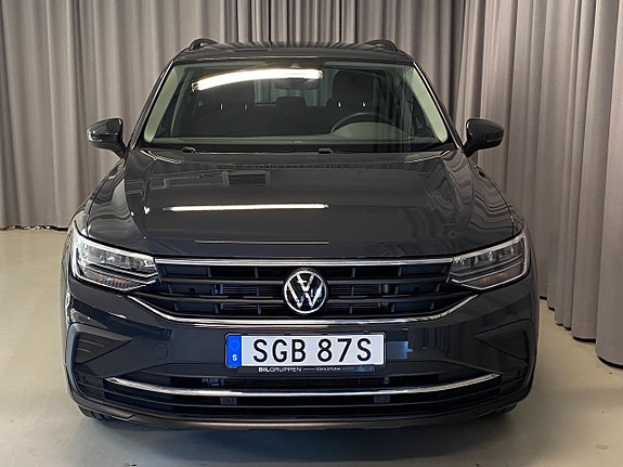 Volkswagen Tiguan 4 of 22