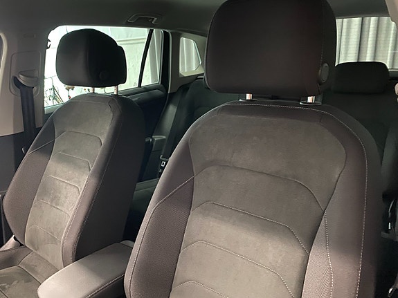 Volkswagen Tiguan 11 of 22