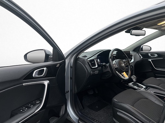 Kia XCeed 10 of 30