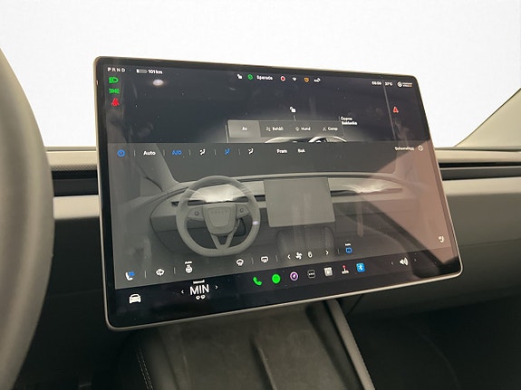 Tesla Model 3 20 of 30