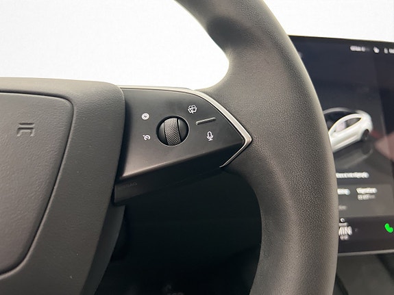 Tesla Model 3 15 of 30