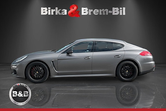 Porsche Panamera 7 of 17