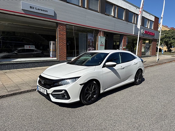 Honda Civic 2 of 10