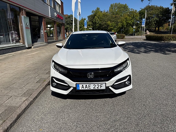 Honda Civic 3 of 10