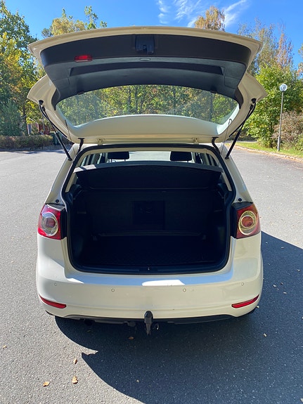 Volkswagen Golf Plus 5 of 9