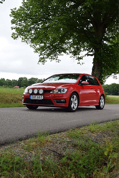 Volkswagen Golf VII 9 of 10